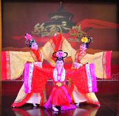 Китайские танцовщицы